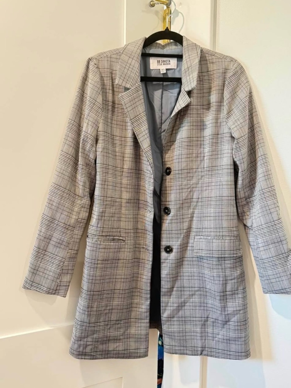 BB Dakota Black and Gray Plaid Longline Blazer